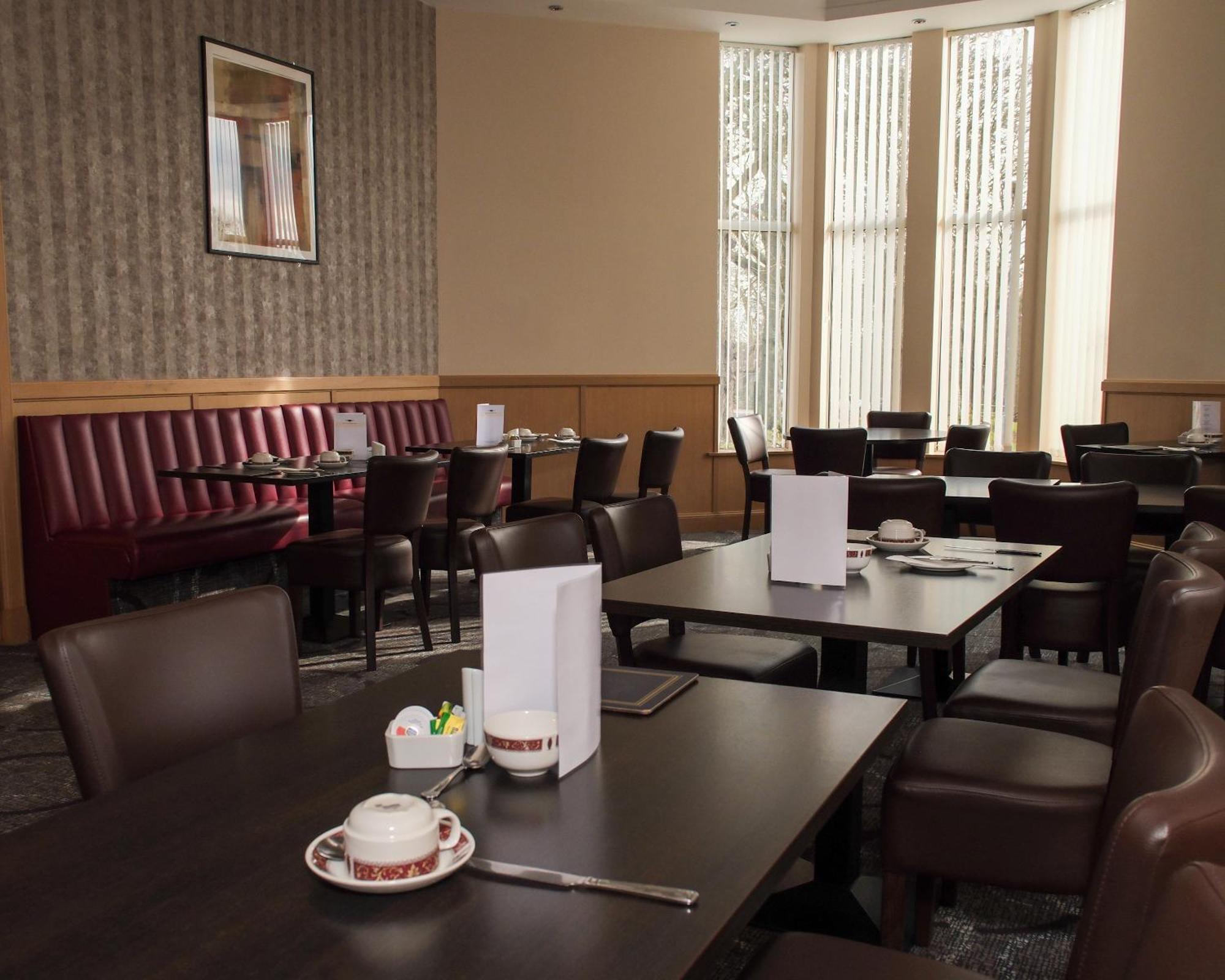 Station Hotel Ellon Εξωτερικό φωτογραφία