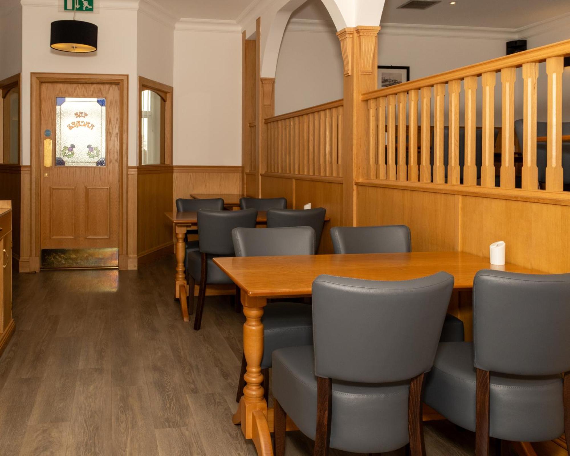 Station Hotel Ellon Εξωτερικό φωτογραφία